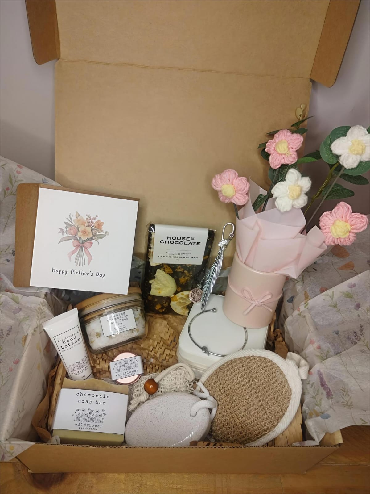 Deluxe Gift Box for her - Calming Chamomile